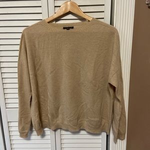 Eileen fisher 100% cashmere sweater in camel
